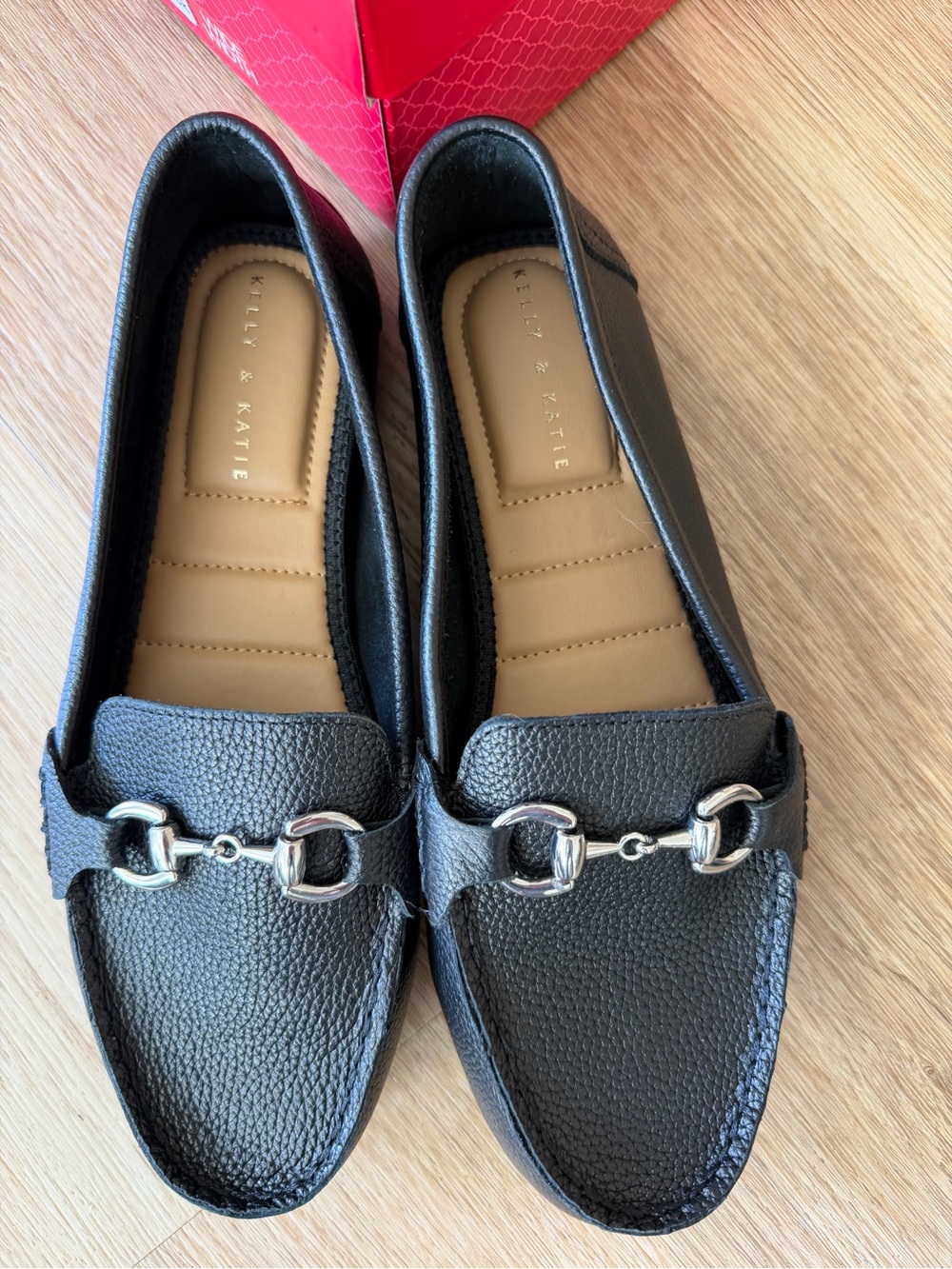 Kelly & Katie Black Pebbled Leatherette Loafers with Silver Horsebit Size 8.5 W